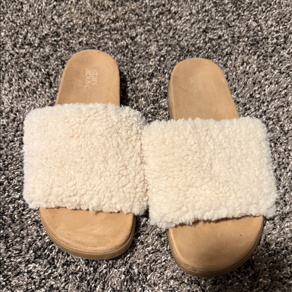 Stars Above Cream Fuzzy Slide Sandals